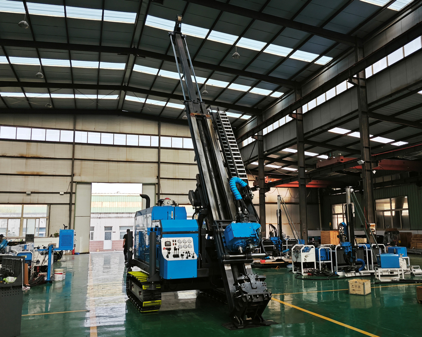 CR600I Integrated Crawler Core Drilling Rig Overall Appearance