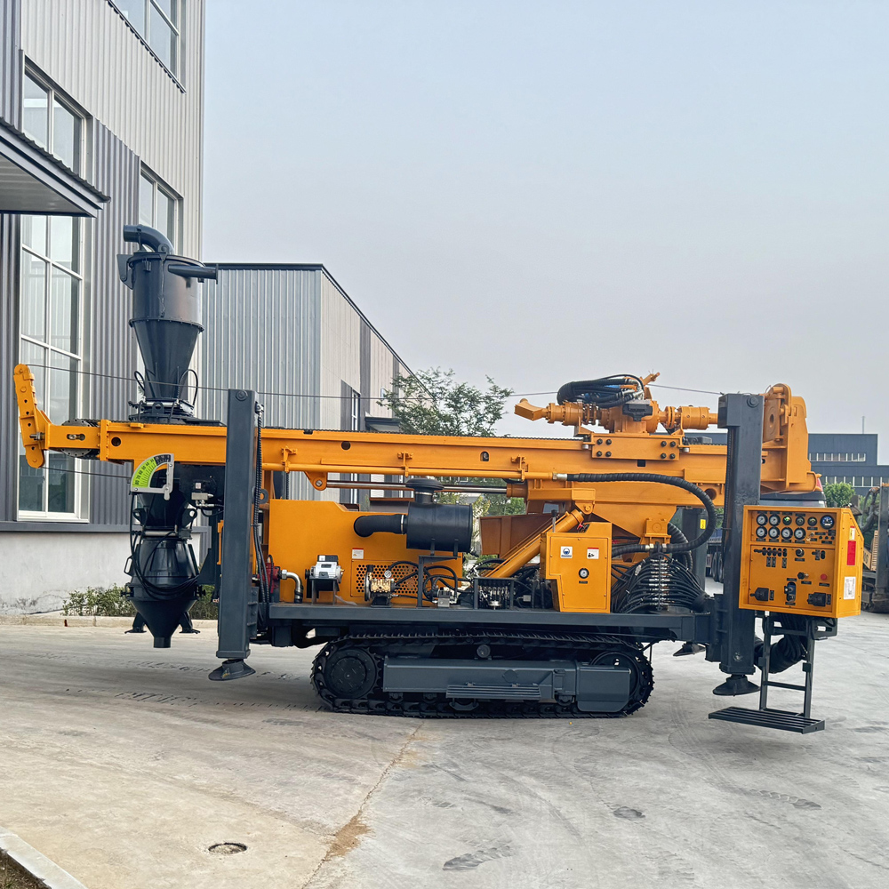 RC500-CS3 crawler-mounted reverse circulation drill rig overall display