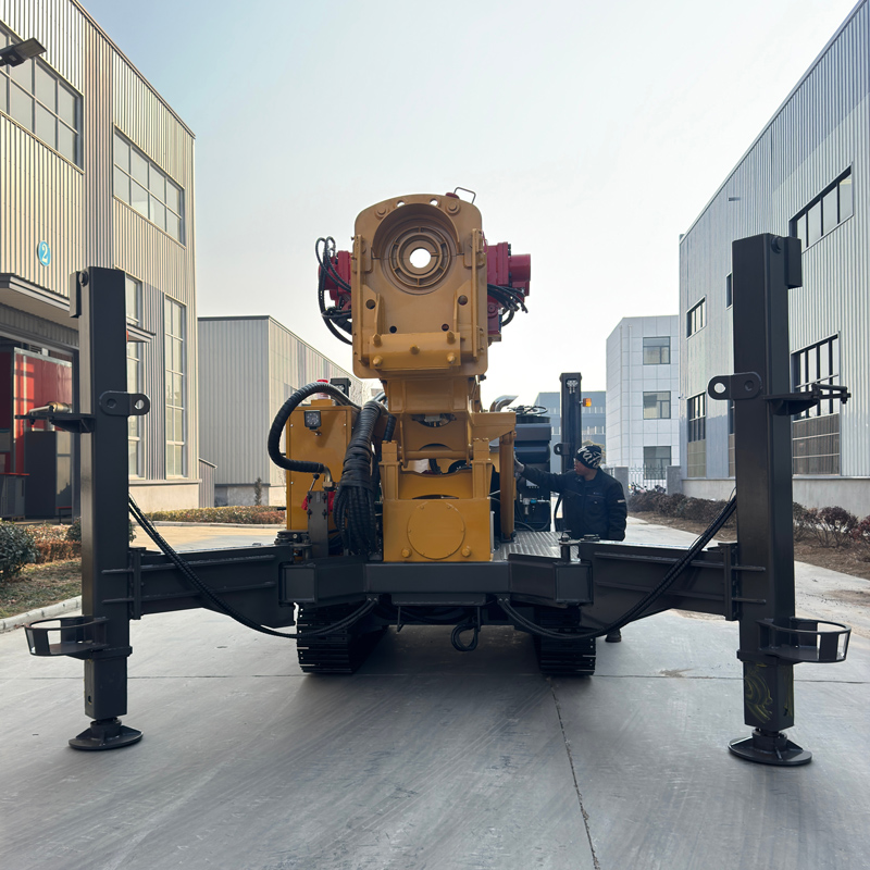 RC600 600 m class RC drill rig configuration
