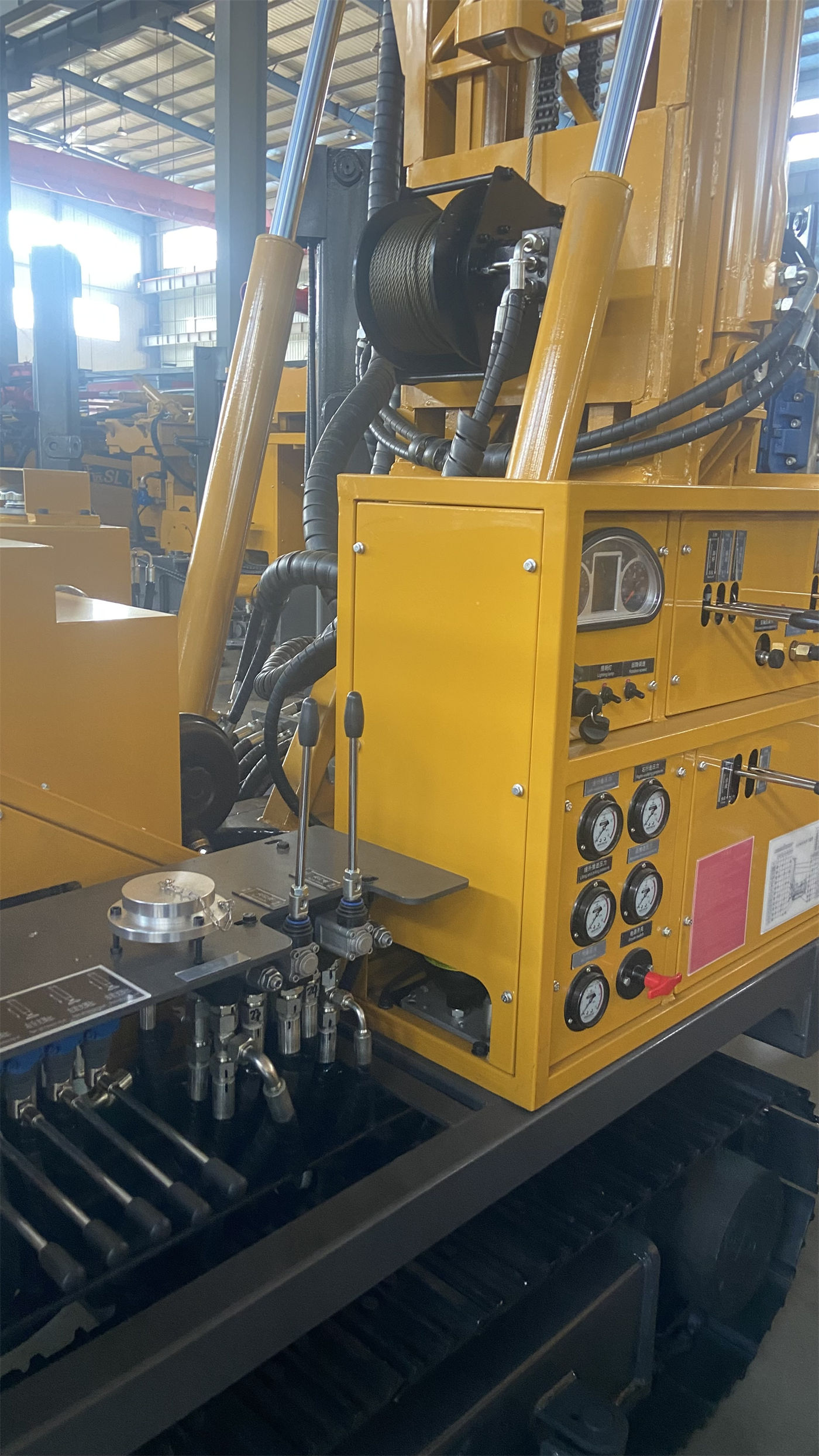What the 102 mm Outer Diameter and 6 m Length of a Water Well Drill Pipe Each Constrain