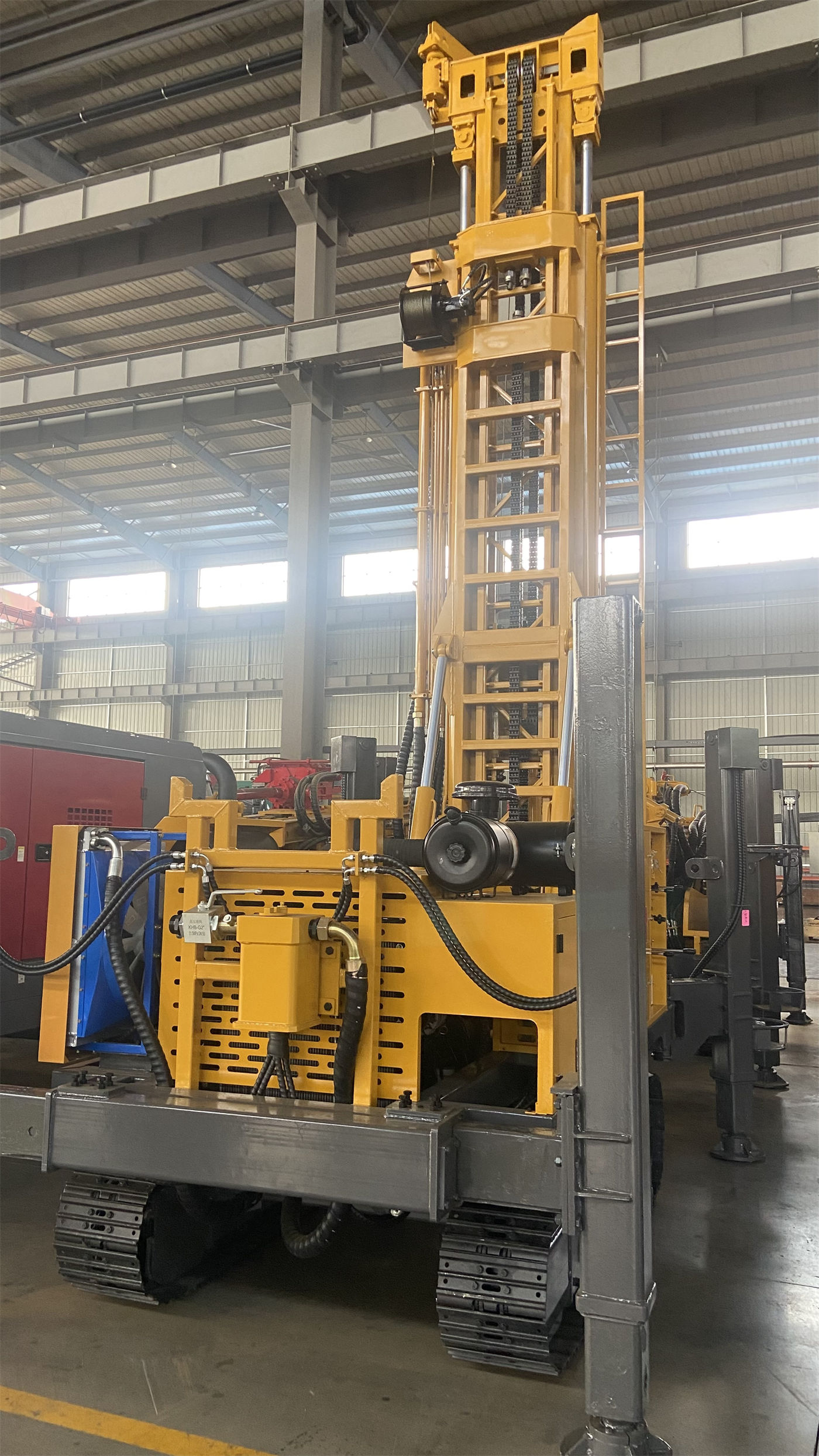 When Purchasing a 600-Meter Water Well Drilling Rig, How Do You Determine if Lifting Force and Rotary Torque Are Sufficient Based on Hole Diameter, Depth, and Formation Combination?