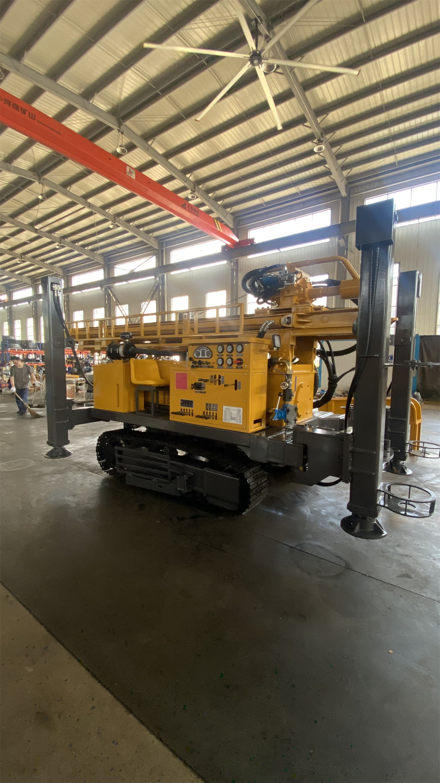 In Water Well Drilling Rig Purchase Contracts, Which Easily Overlooked Items Should Be Clarified Regarding Delivery Scope, Standard Accessories, and Training Services?