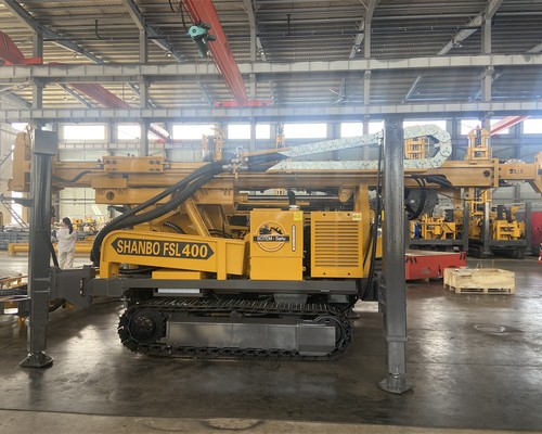 PV390 Standard Hydraulic Crawler Photovoltaic Pile Driver Selection: Which PV Foundation Pre-Drillin