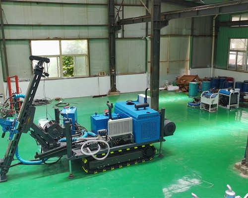 In What Order Should the Drilling Depth Specification Table in CR800I Materials Be Read?