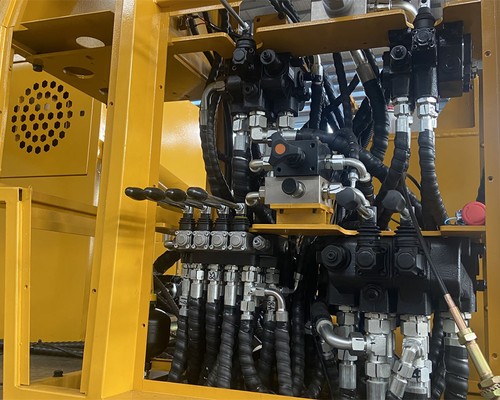Dual Diesel-Electric Operation as Energy Condition Adaptation in Deep-Hole Projects